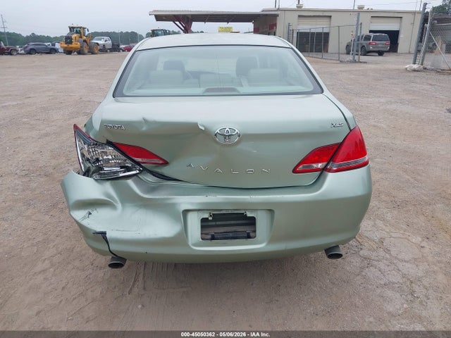Toyota Avalon Xls