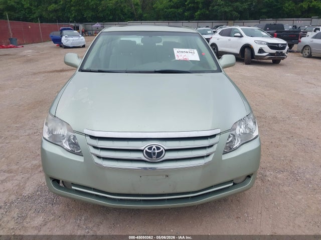 Toyota Avalon Xls