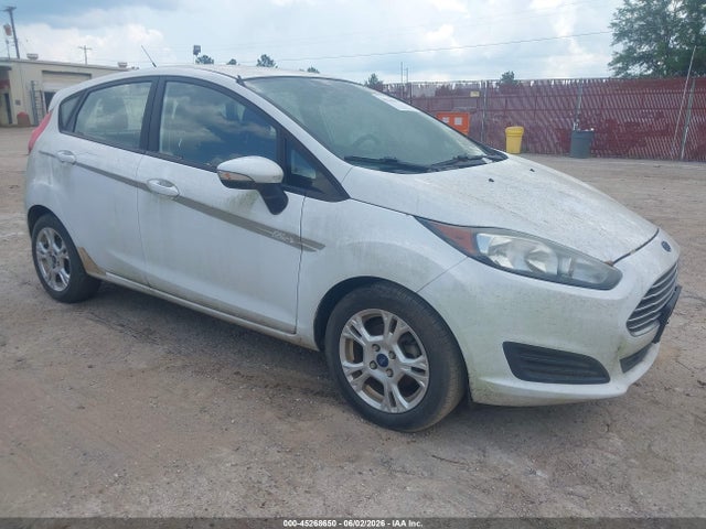 Salvage Ford Fiesta Image