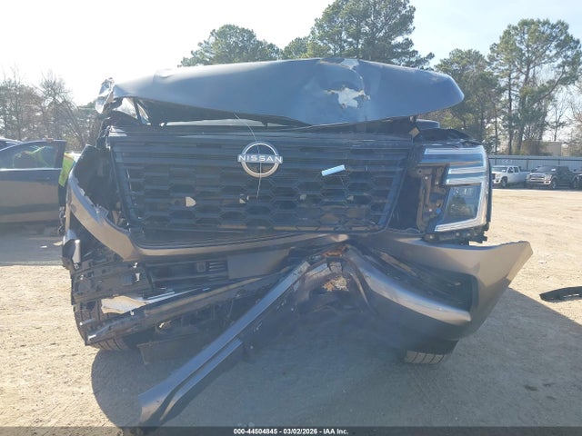 Nissan Armada Platinum 2wd