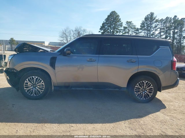 Nissan Armada Platinum 2wd