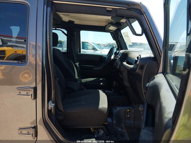 Jeep Wrangler Sport 4x4
