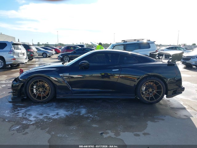 Nissan GT-R Track Edition