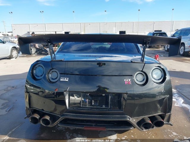 Nissan GT-R Track Edition