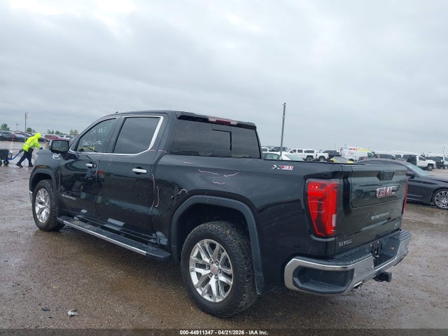 GMC Sierra 1500 4wd  Short Box Slt