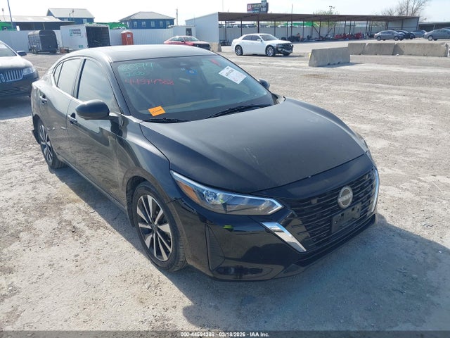Salvage Nissan Sentra Image