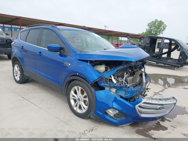 Salvage Ford Escape Image