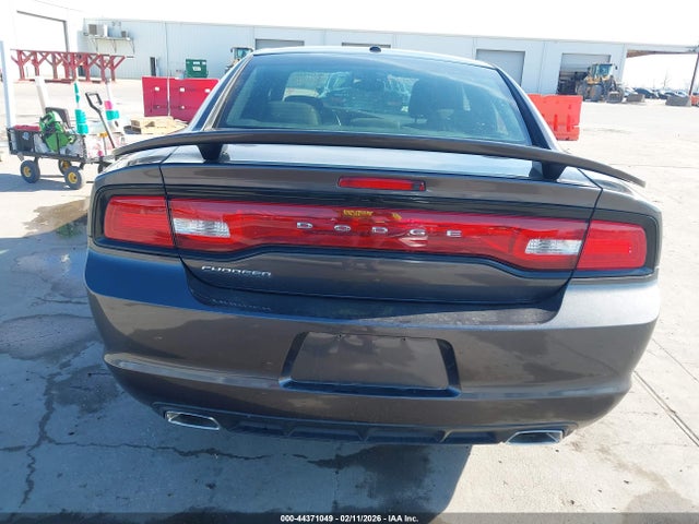 Dodge Charger Se