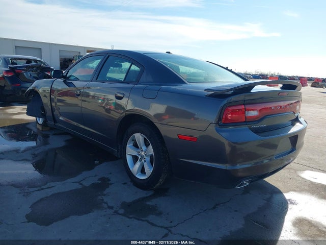 Dodge Charger Se