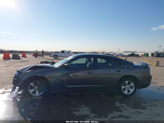 Dodge Charger Se