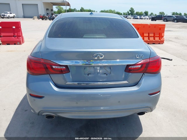 INFINITI Q70 3.7 Luxe