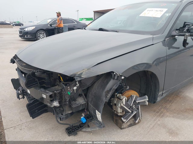 Hyundai ELANTRA Limited