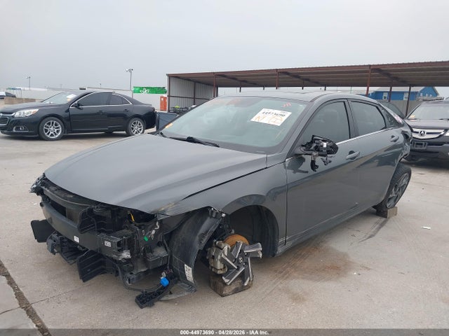 Hyundai ELANTRA Limited