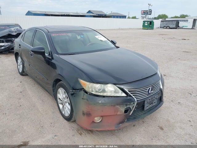 Salvage Lexus Es Image