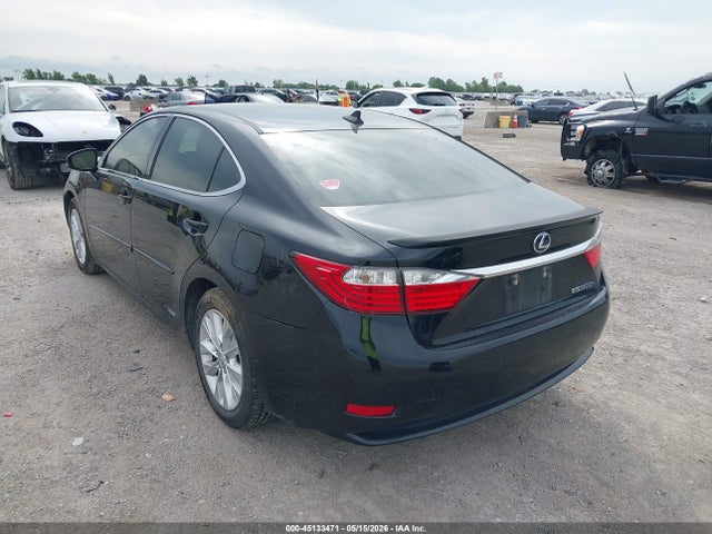 Lexus Es