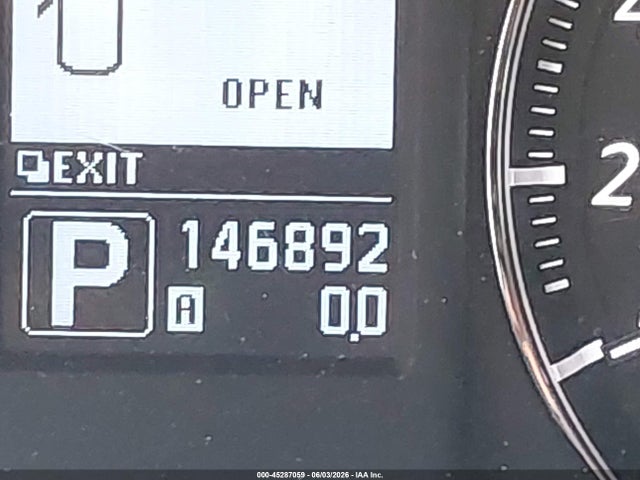 INFINITI Qx Base V8