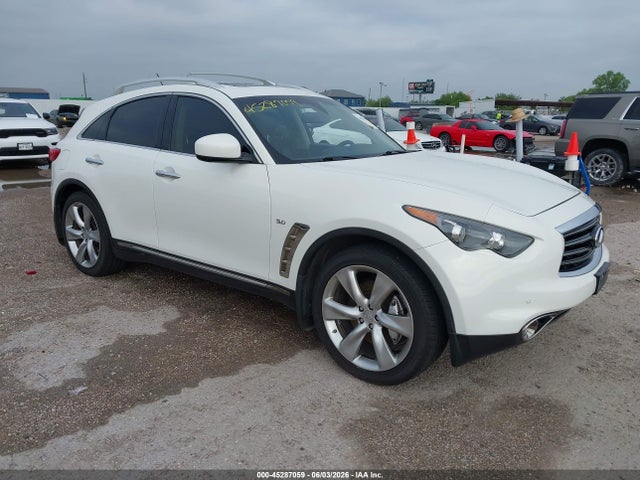 Salvage INFINITI Qx Image