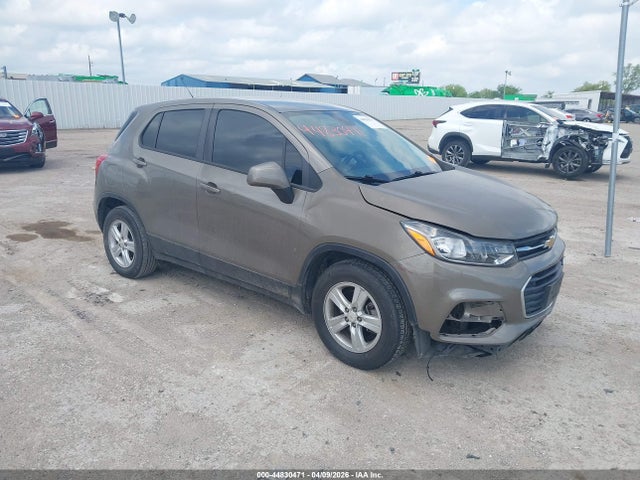 Salvage Chevrolet Trax Image