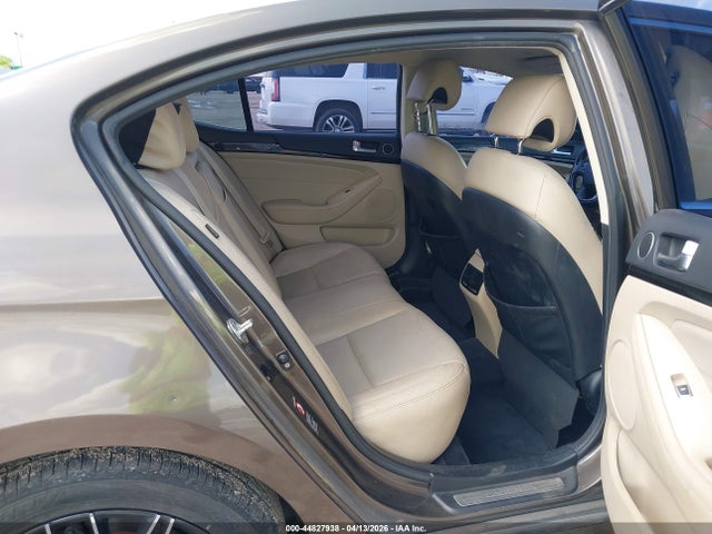 Kia Cadenza Premium