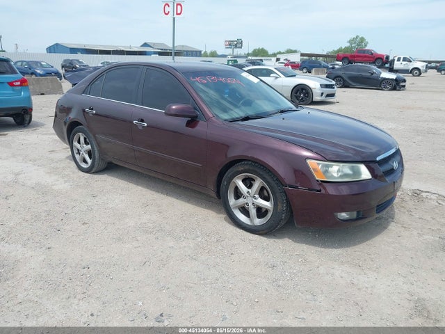 Salvage Hyundai SONATA Image