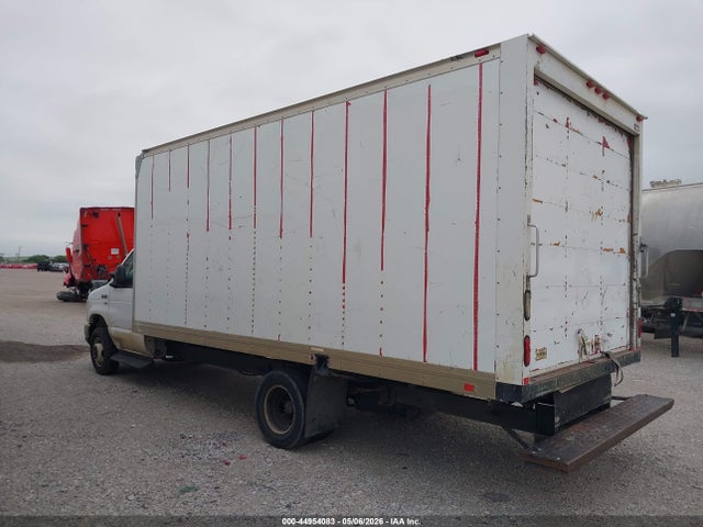 Ford E-350