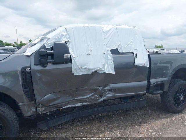 Ford F-250 Xlt