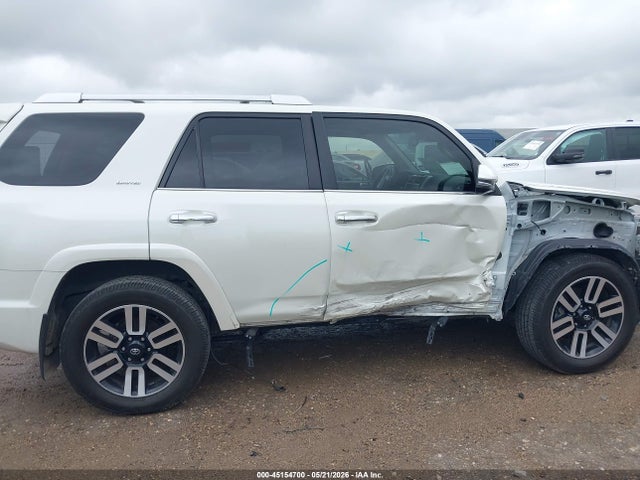 Toyota 4Runner Limited