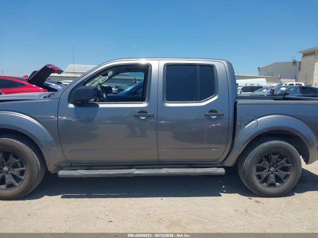 Nissan Frontier Sv