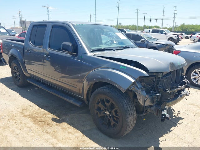 Salvage Nissan Frontier Image