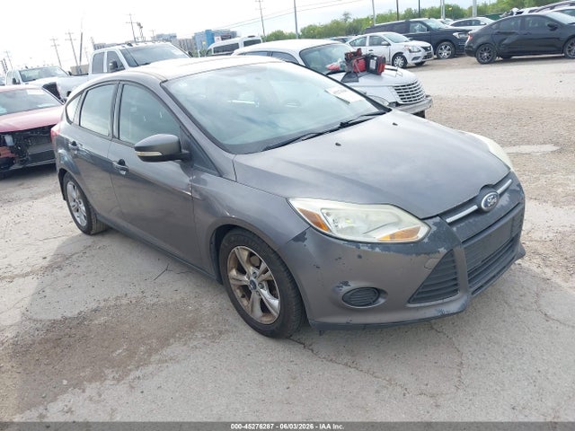 Salvage Ford Focus Image