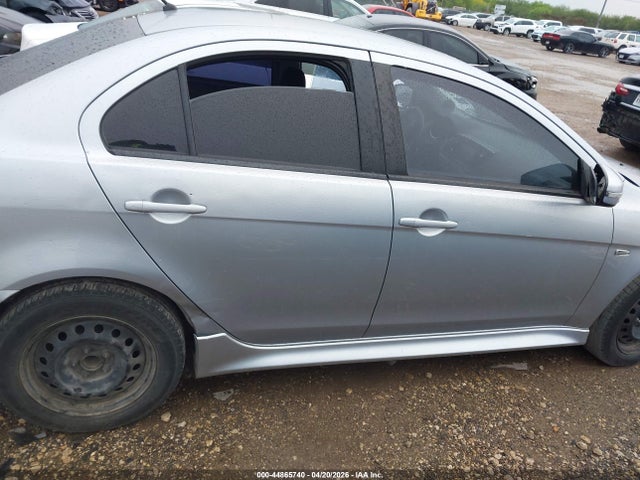 Mitsubishi Lancer Es