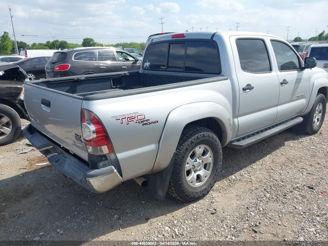 Toyota Tacoma Base V6