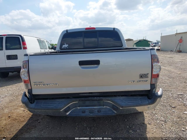 Toyota Tacoma Base V6