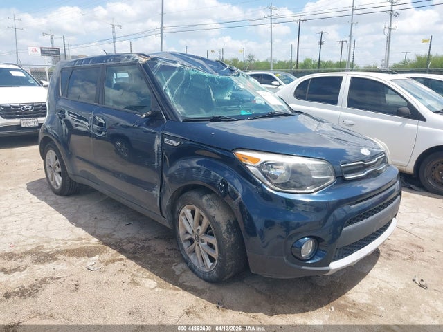 Salvage Kia Soul Image
