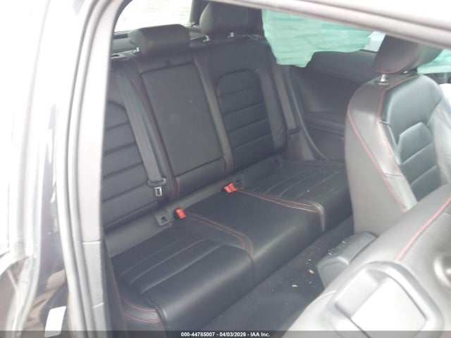 Volkswagen Golf 2.0t Se 2-door