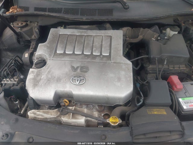 Toyota Camry Xle V6