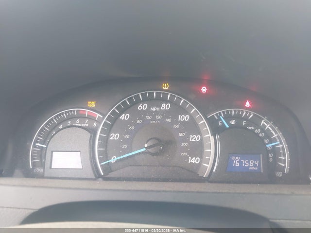 Toyota Camry Xle V6