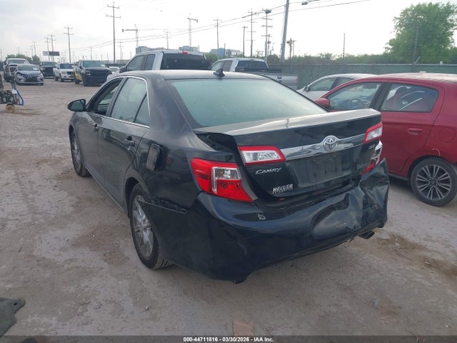 Toyota Camry Xle V6