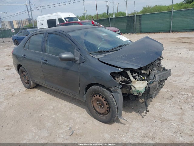 Salvage Toyota Yaris Image