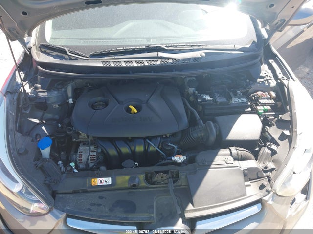 Hyundai ELANTRA Se