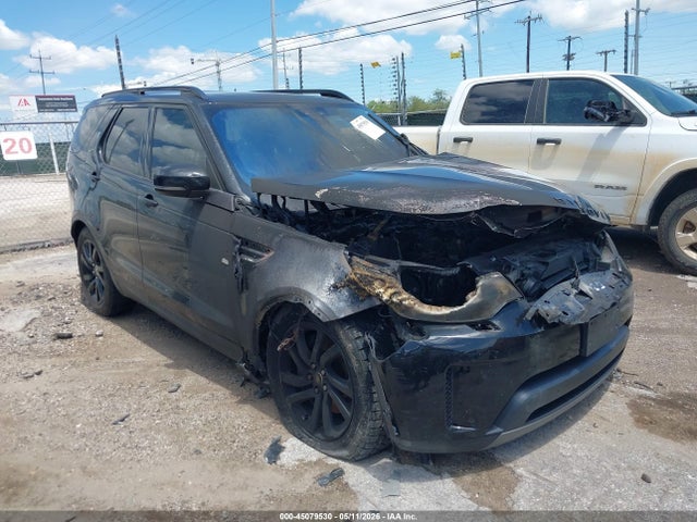 Salvage Land Rover Discovery Image