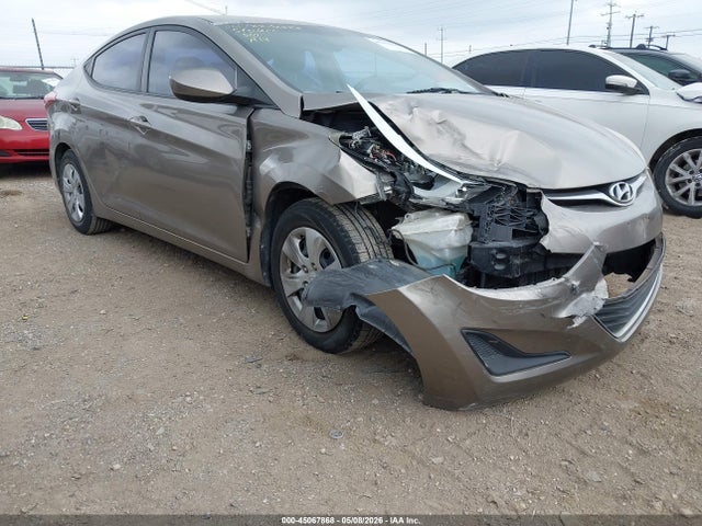 Salvage Hyundai ELANTRA Image