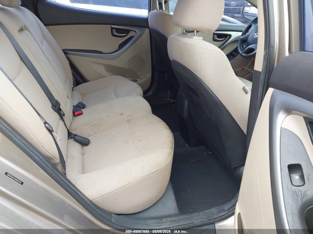 Hyundai ELANTRA Se