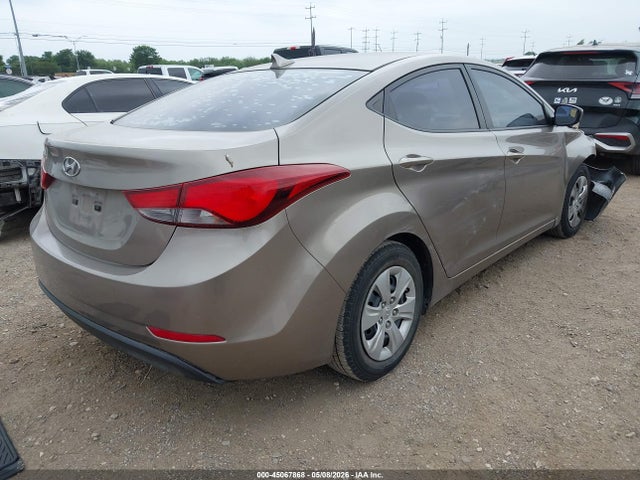 Hyundai ELANTRA Se