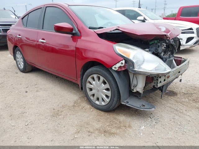 Salvage Nissan Versa Image