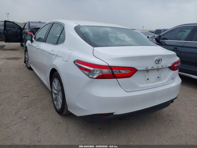 Toyota Camry Le