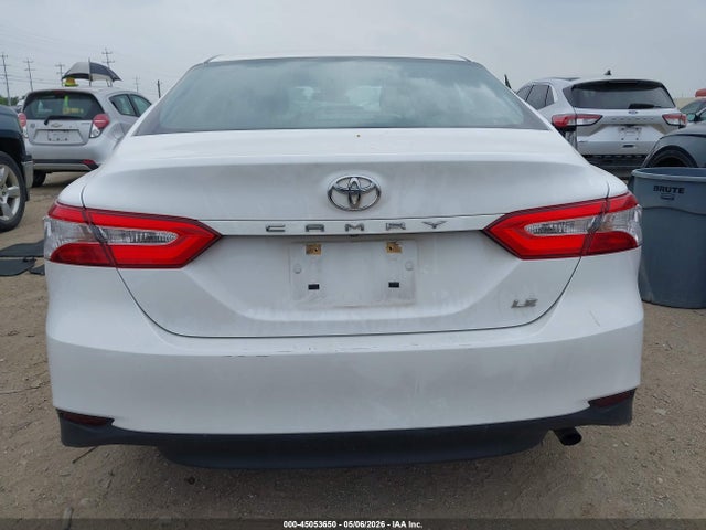 Toyota Camry Le