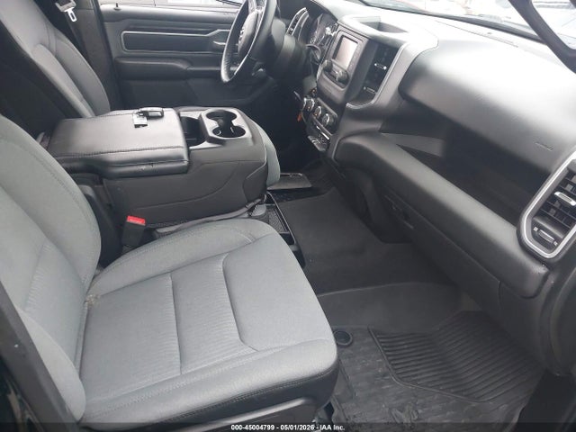 Ram 1500 Big Horn  4x4 5'7 Box