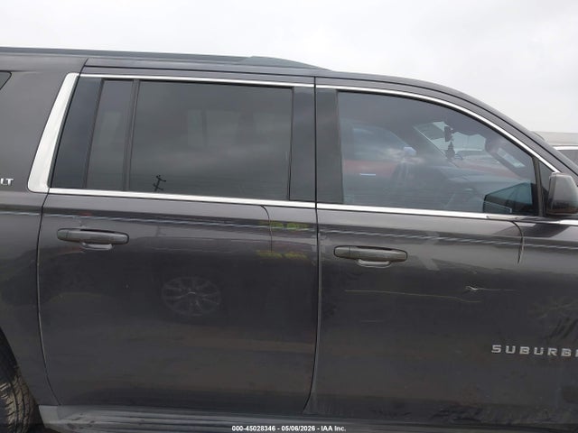 Chevrolet Suburban 1500 Lt