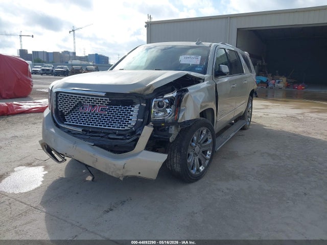 GMC Yukon Denali